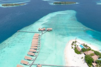 Maldives Overwater Villas: View, Price, and Experience Guide