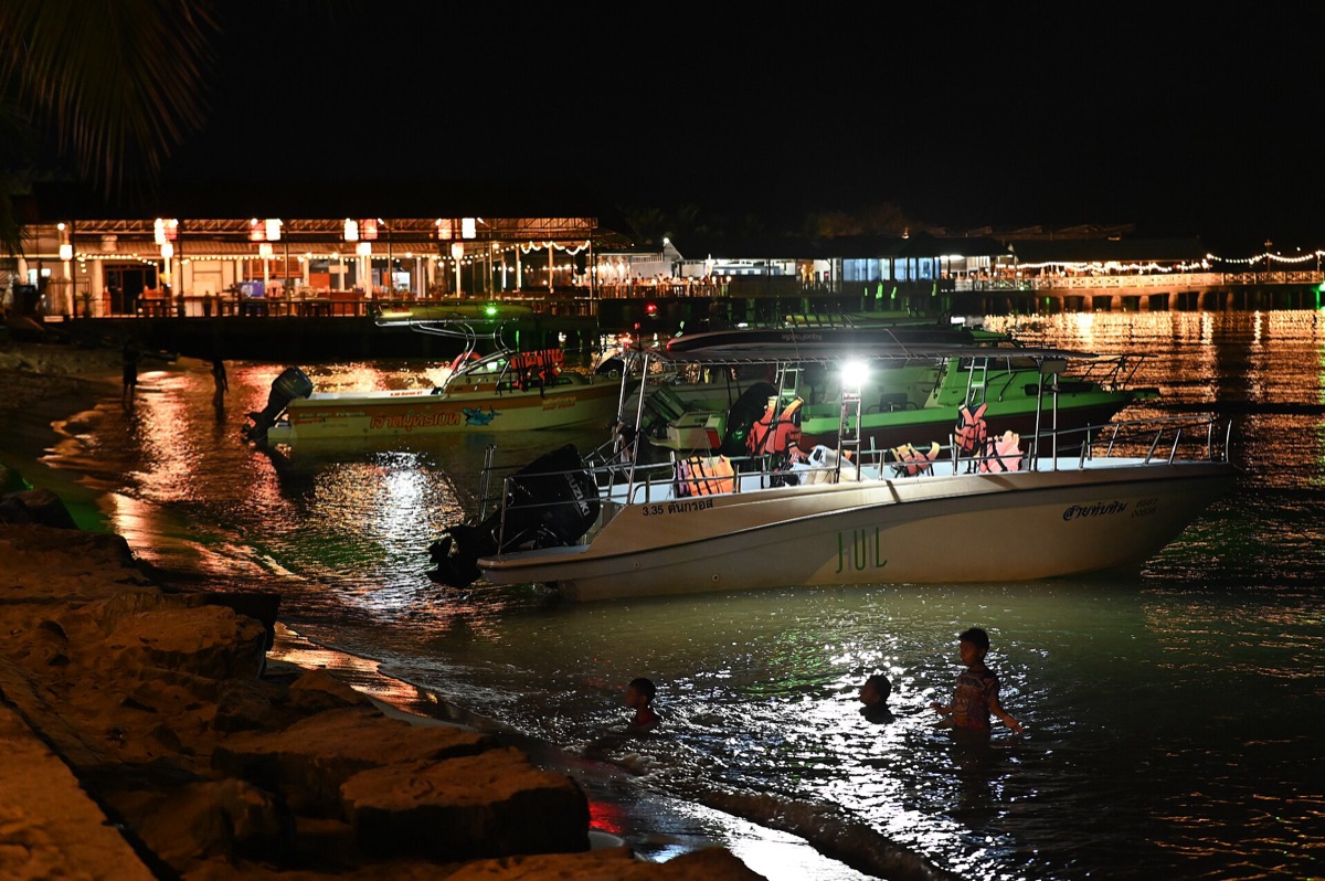 speedboat at resort shoreline