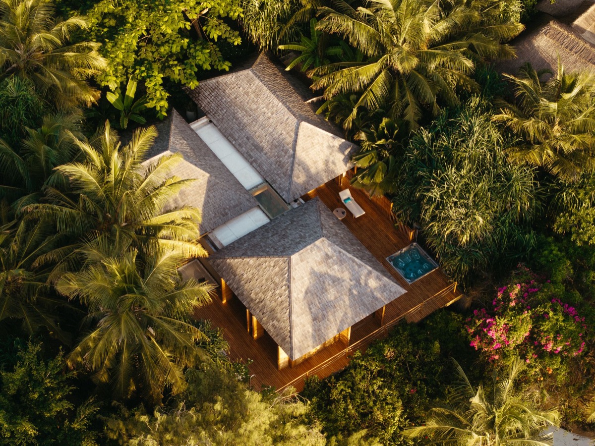 Lokalischer Insel-Strand mit privatem Pool