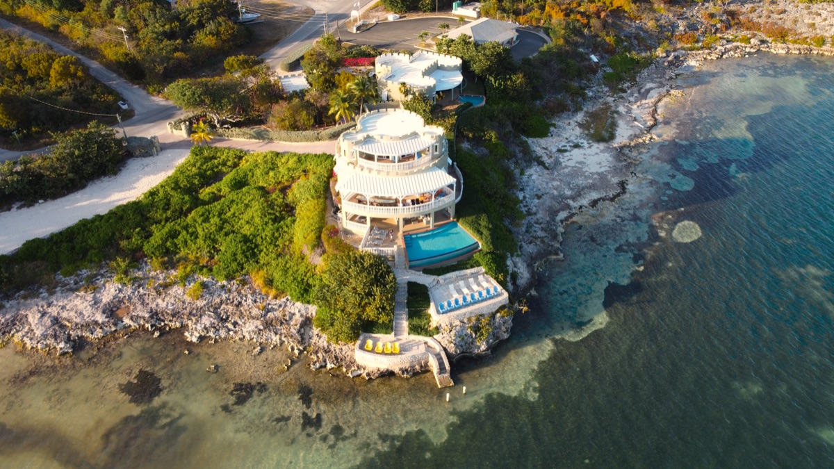 Villa with ocean view